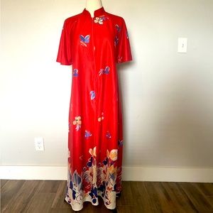 Retro Floral Red Vintage 1970s Muumuu Granny Floral Dress Large